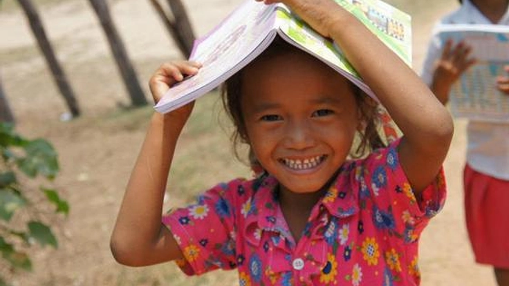 カンボジアの学校のない地域に、無料で通える小学校を～HEROプロジェクト～