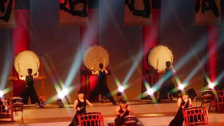 障がいのある太鼓奏者の公演で発達障がい児等を持つ母親を応援!