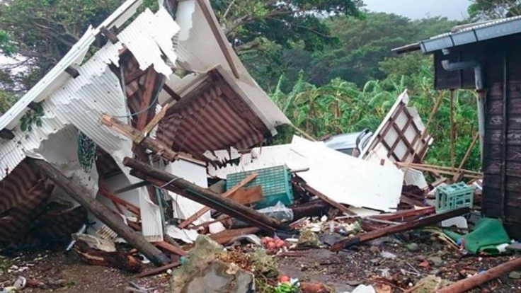 台風で半壊した鹿児島県トカラ列島の民宿を再開させたい！