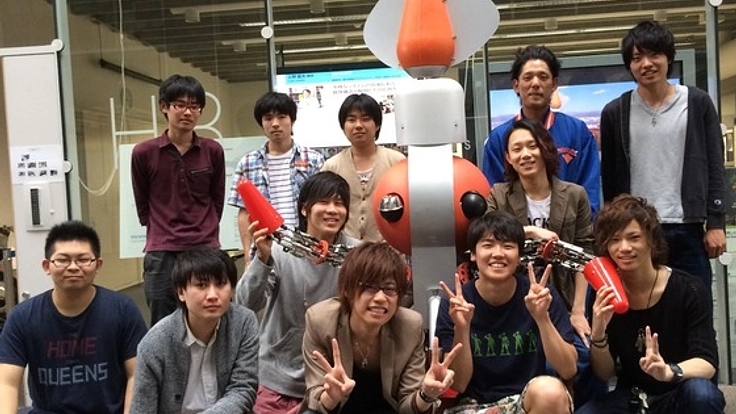 イカロボットを完成させ北海道新幹線とともに函館を盛り上げたい