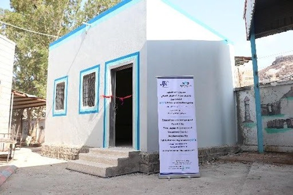 イエメン／教室建設とソーラーパネルの設置を実施しました！