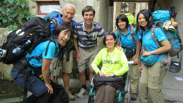 気仙沼の高校生にエールを!! 『明日を拓く道:〇〇(まるまる) の一歩 』 サンティアゴ巡礼路を歩く旅