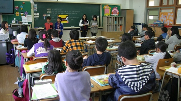 今までにない相談システムを作りだしいじめによる自殺をなくす！