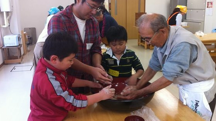 日本初のレンタルビデオ店を、子どもの【遊び×学び場】に！