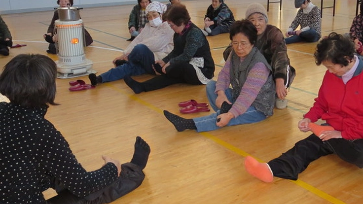 宮城岩手福島にある避難所や仮設住宅に出前トリム体操を届けたい！