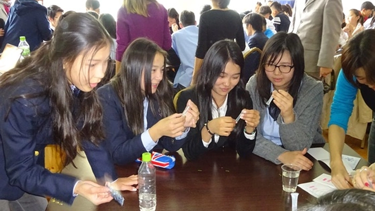 モンゴルの子供達に理科の実験を通して環境問題を伝えたい！