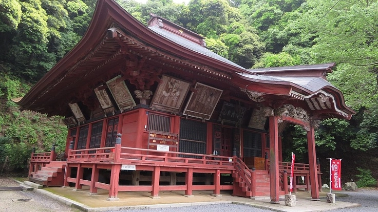 国指定重要文化財 三重塔屋根応急修理ご協力のお願い 2枚目