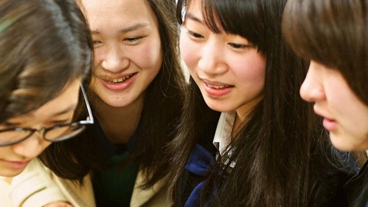 中高生が社会人と対話を行い、共に未来を創造する場を代々木に！