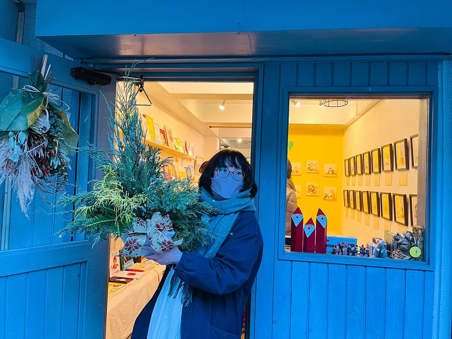 【応援メッセージ#1】ニジノ絵本屋代表  いしいあやさん