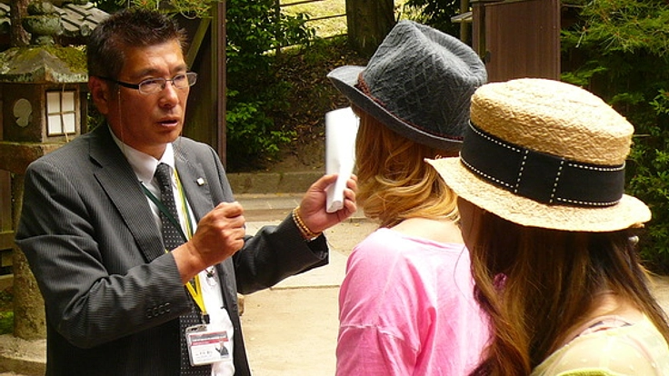 京都を楽しみたい人を観光案内できるタクシー運転手を増やそう！