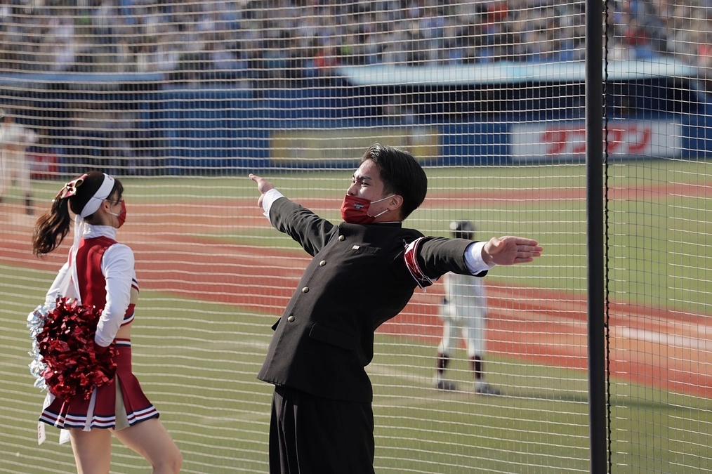 【12月8日】応援部主将・齋藤 巽よりご挨拶申し上げます