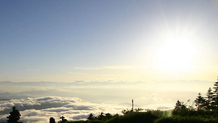 雲の上のペンション村にみんなが集まる小屋を作りたい。