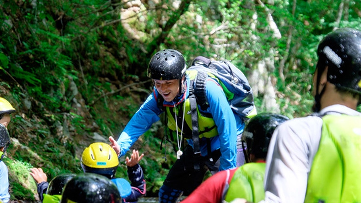 児童養護施設の子ども達に一生思い出に残るラフティング体験を！