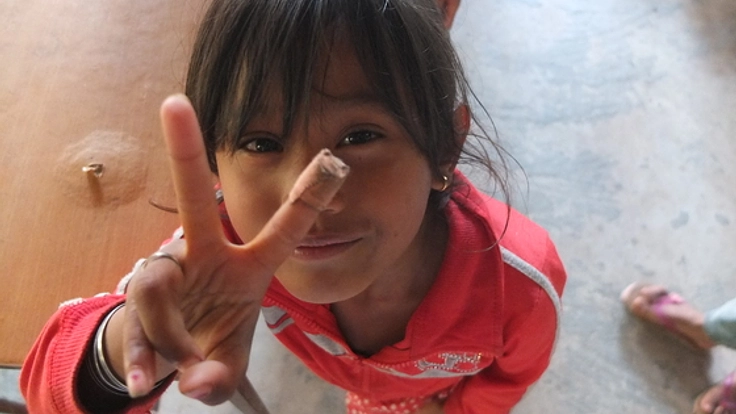 カンボジアの村の「未来の教育」を担う学生を東北へ！