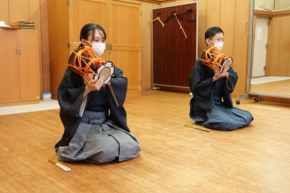 【研修生の＜今＞をお伝えします】～能楽研修～