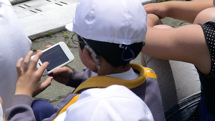 聴覚障害児がタブレットで簡単に操作可能な文字通訳アプリを開発