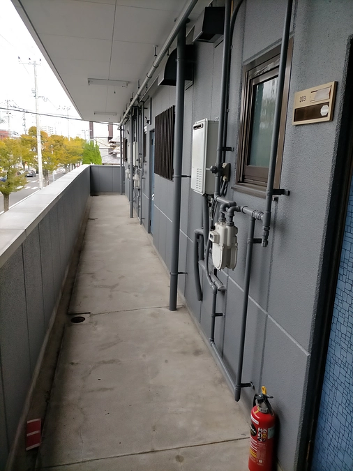 改装状況①　改装前の部屋の様子