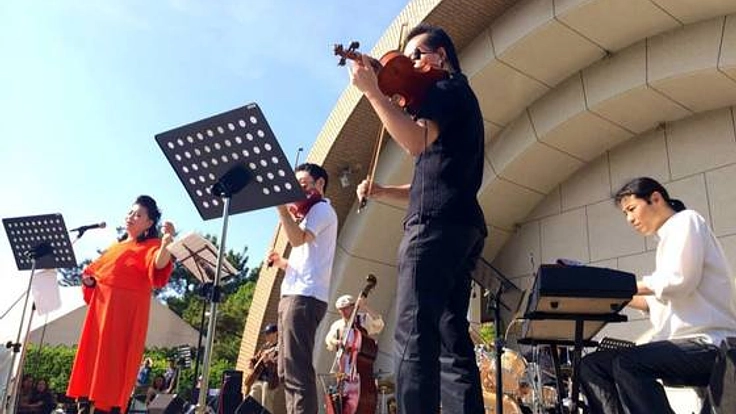 障がいを持つプロシンガーが和歌山で野外ジャズライブを開催！