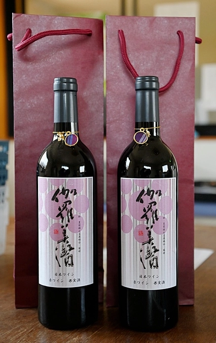 返礼品の発送準備を進めています