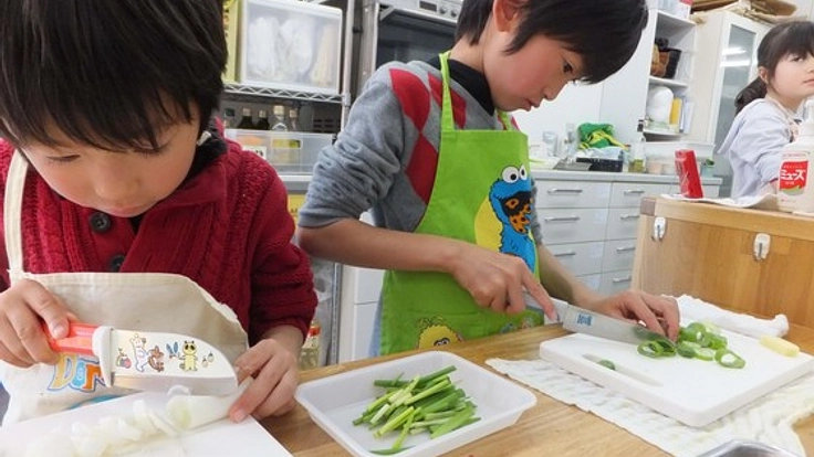 今までにないメニューを開発!?子どもたちが地域で食で考えます！