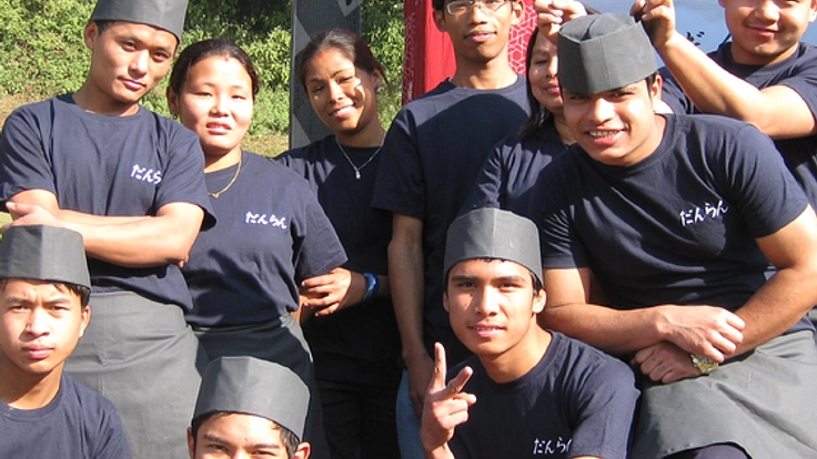 ネパールで和食料理教室を開設し、生活困難な料理人の技能向上を