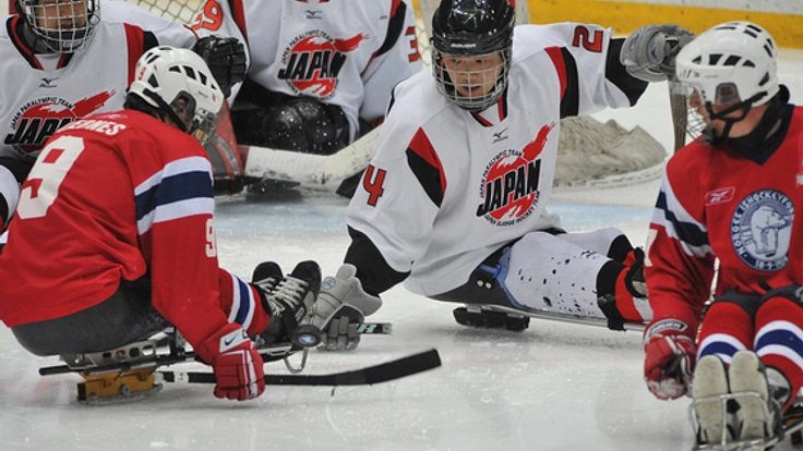 アイススレッジホッケーで、もう一度パラリンピックの大舞台へ！