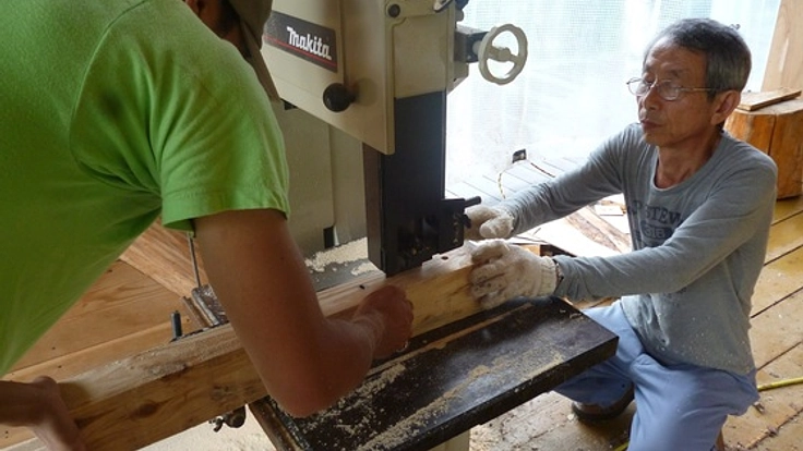 いわきに若者が森で活動する機会を増やすための木工センターを！