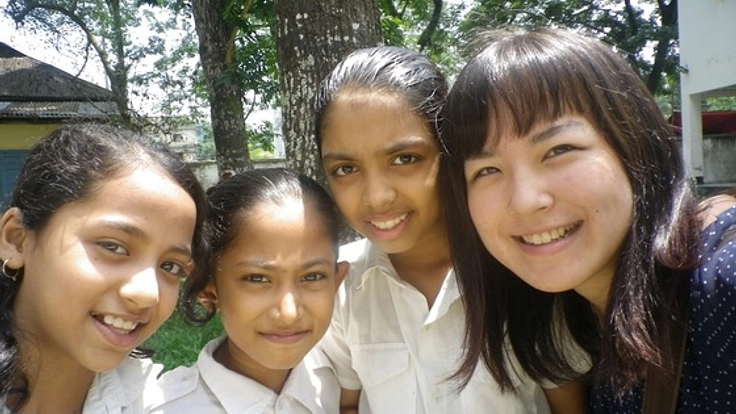 バングラデシュで現地の職人さんと新しい手帳を創るプロジェクト