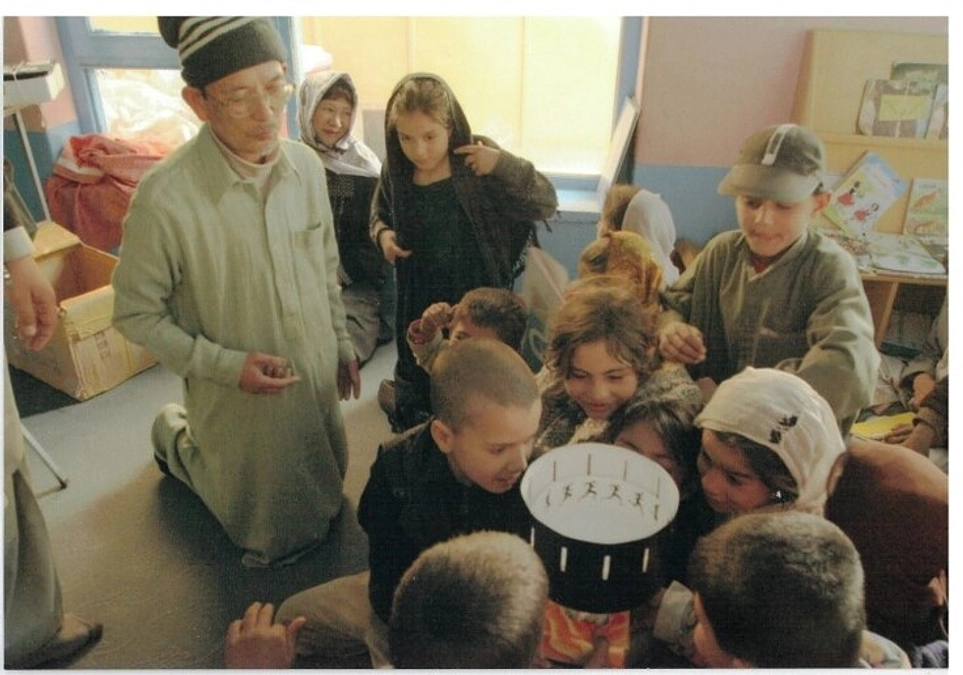 やべみつのり先生応援メッセージ「シャンティの粘り強い支援活動を応援します。」