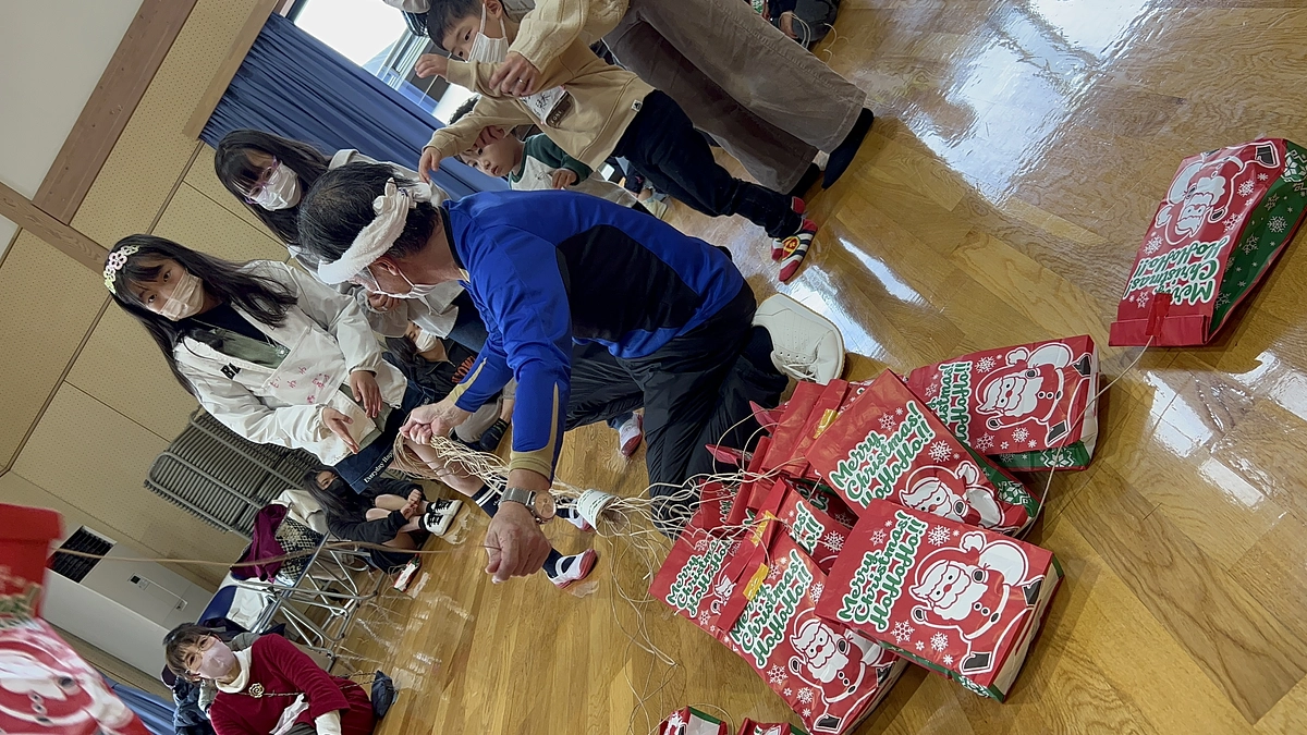 「ありがとう新聞」第5号（Backstage Vol.12)