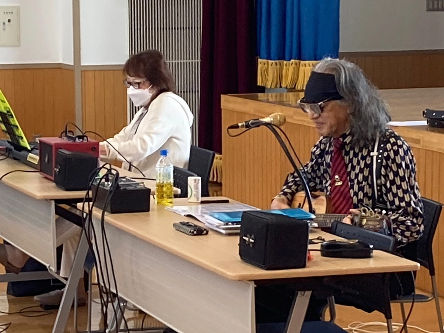 「ありがとう新聞」第4号（Backstage Vol.11)