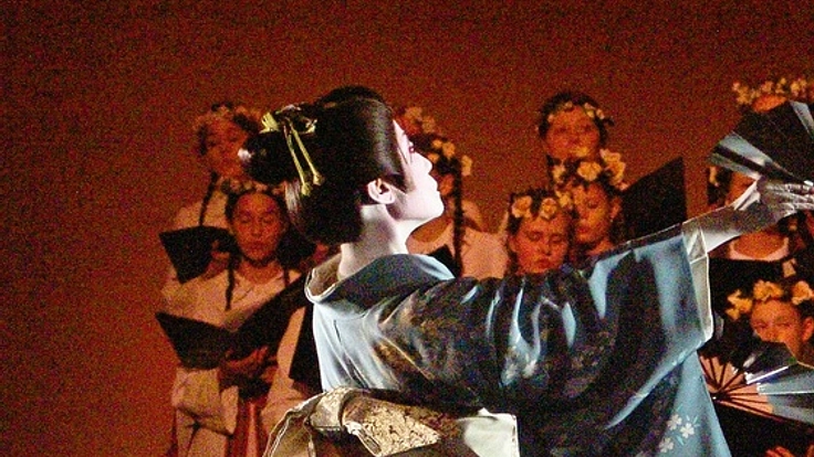 １００年以上の歴史を持つ伝統的な地唄舞を海外で披露し普及する
