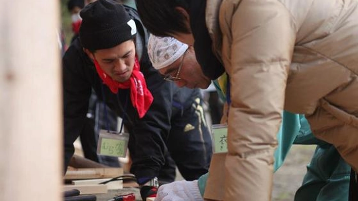 宮城県尾ノ崎へ来たボランティアをもてなせる古民家風呂を作る!