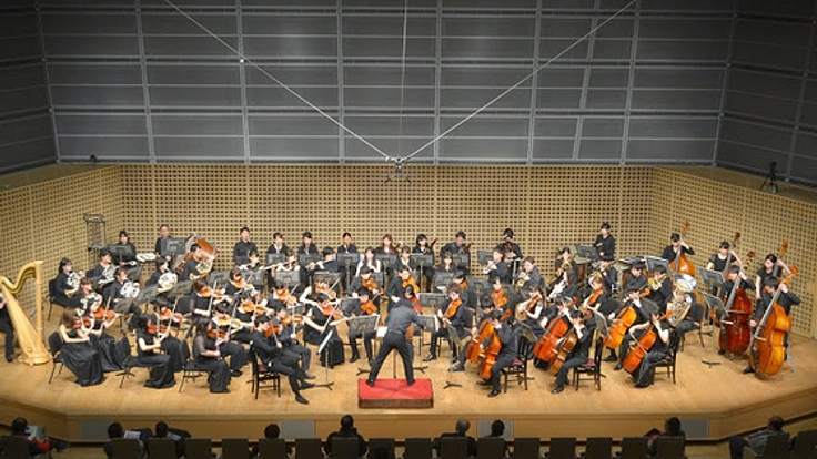 エレキギターとオーケストラのための新曲を創作・世界初演する！