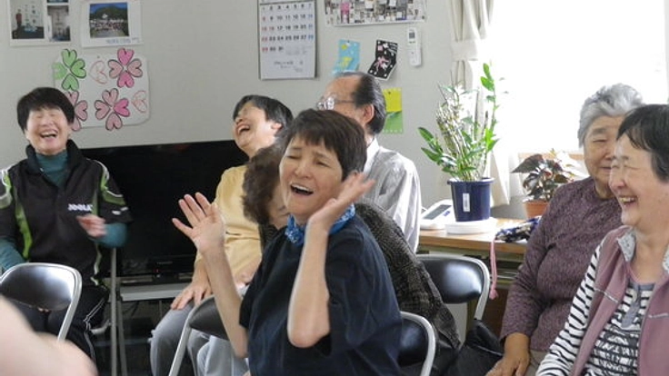 被災した人たちへ、楽しい思い出を写真集にして配布したい