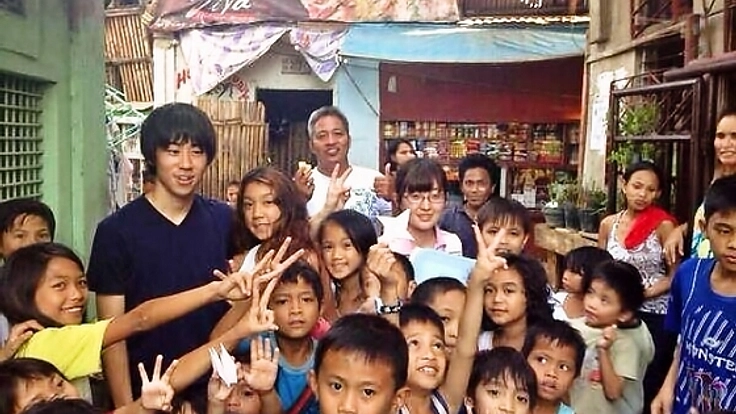 大火災に見舞われた貧困地区に、住民の生活支援施設を作りたい!