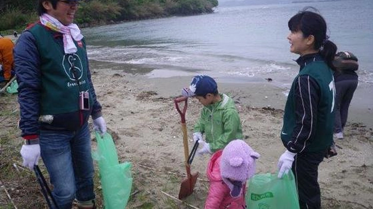 離島の海岸を清掃活動で、漂着ゴミのないキレイな海岸にしたい！