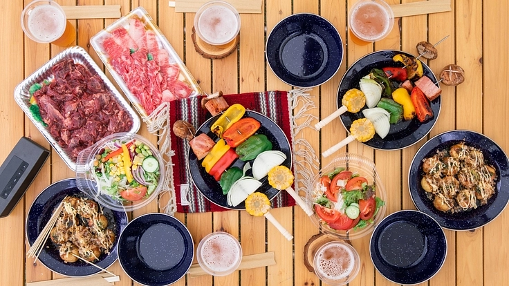 福岡県飯塚市にグランピング場、居酒屋を作り市を活性化したい。