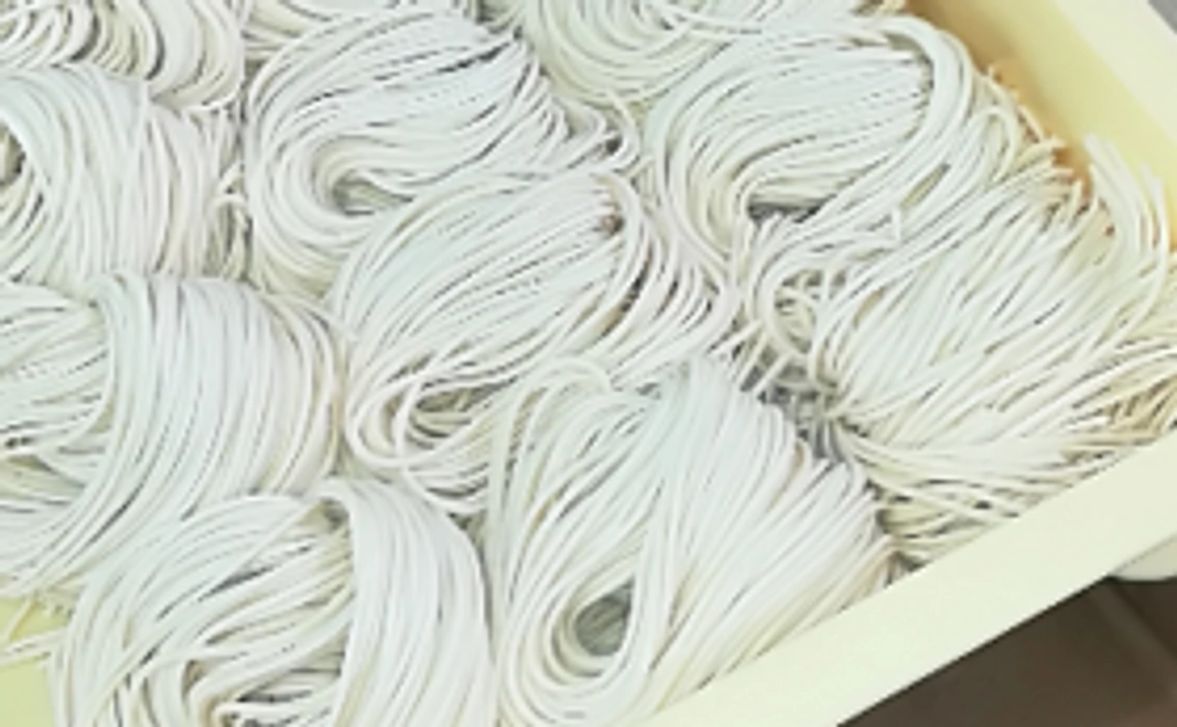 木灰麺 約130g×10食分の発送