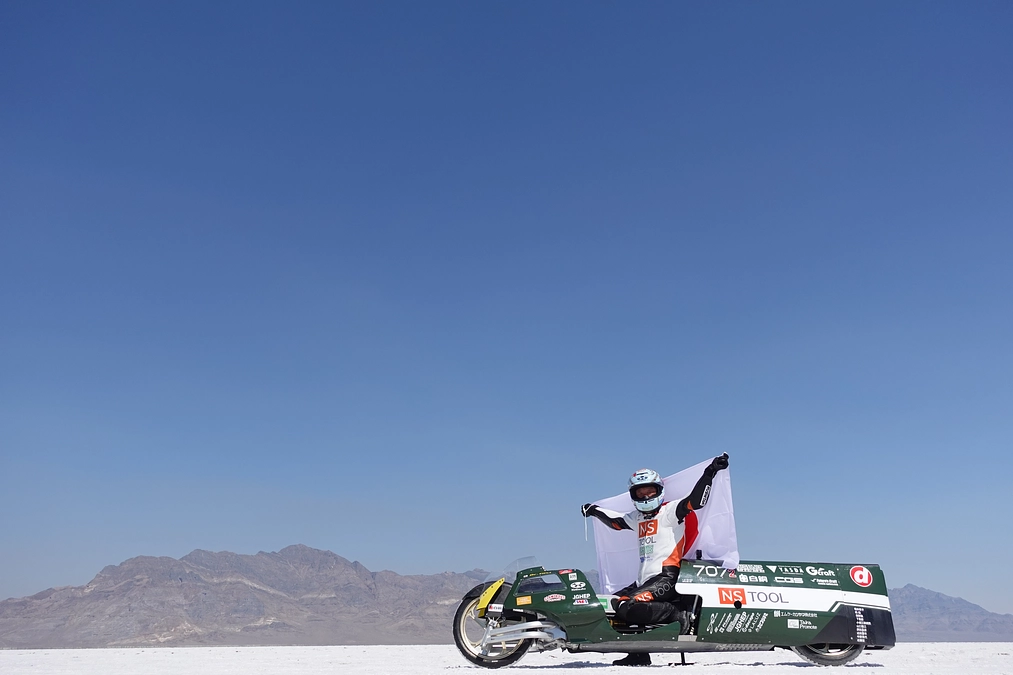 1824日ぶりの世界最速記録更新！