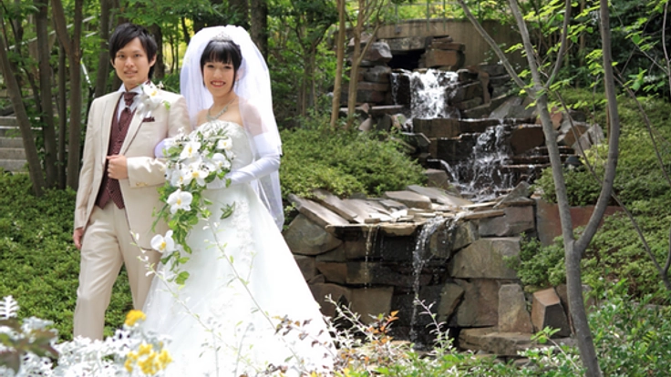 結婚式をあきらめないで！ウエディングドレスを着てもらいたい！