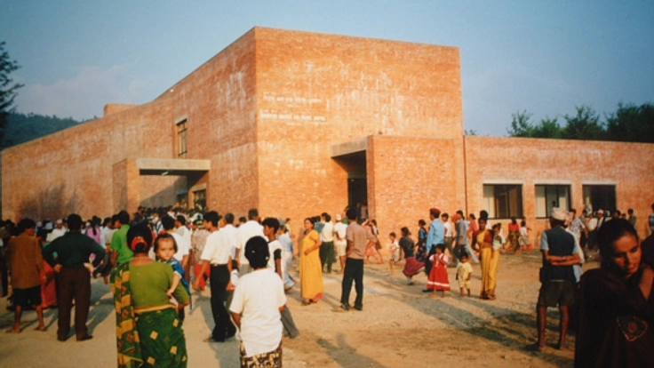 ネパール子ども病院に命を捧げた医師の業績を落語調に伝えたい