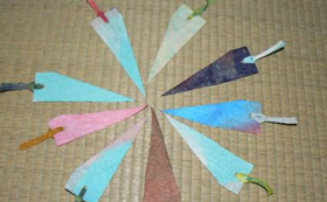 和紙のしおりとリーフレット