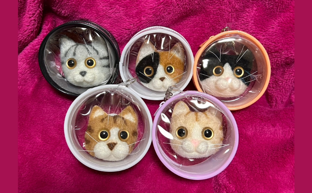 推しねこキーホルダー｜ハンドメイド作家 mugi_nagi_works様｜3万円