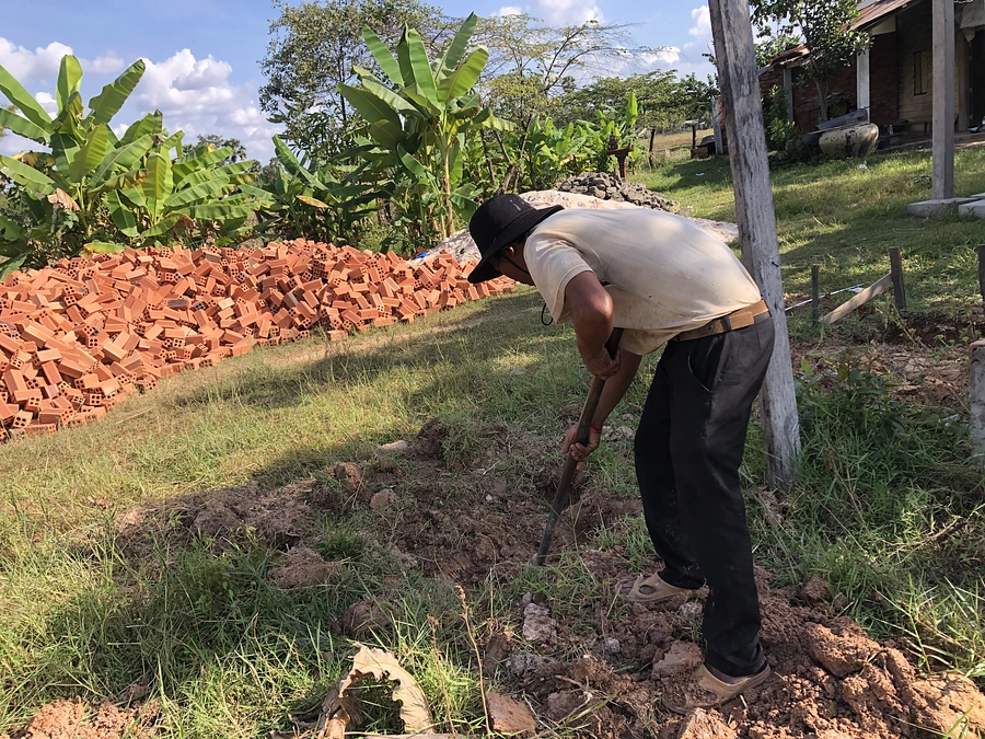 加工場建設活動報告 1. 施工！