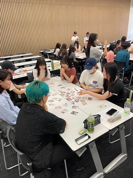 青山学院大学で、世界の子ども権利かるたワークショップを開催しました！