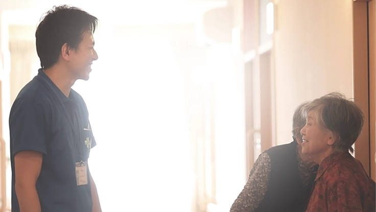 介護の現場で困っている人たちを幸せに。契約関連をオンライン化へ！