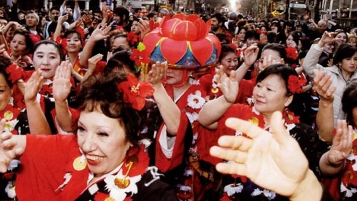 世界で受け継がれるオキナワ物語を教材化し、沖縄の子どもたちへ