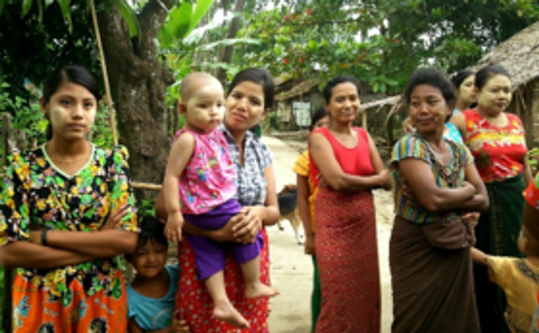 感謝のポストカードと現地の写真