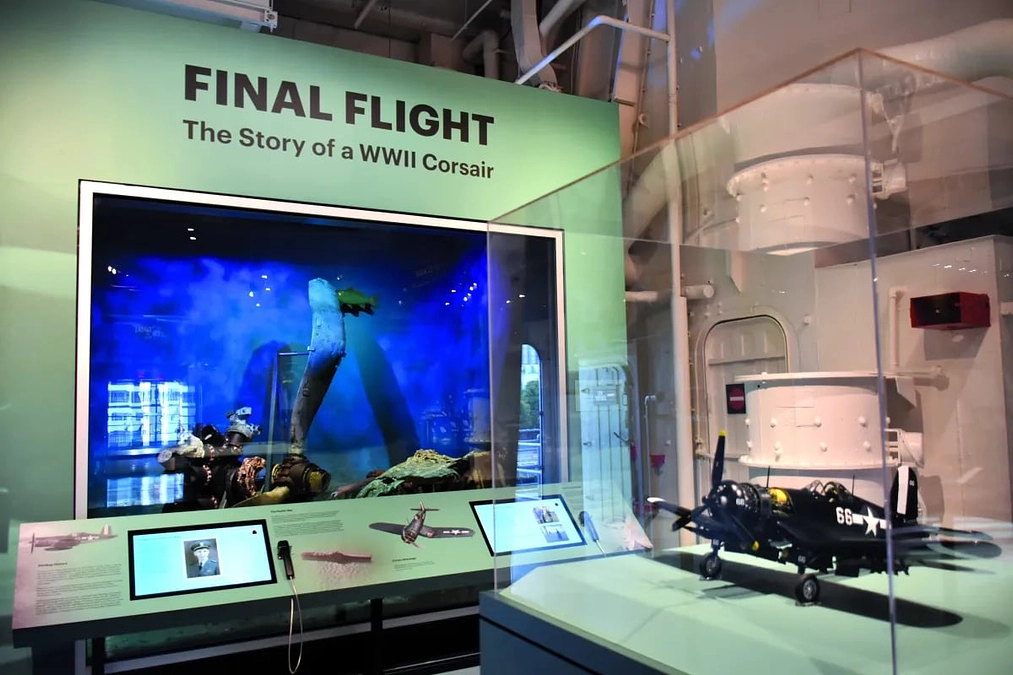 ニューヨーク湾に浮かぶ博物館、「イントレピッド」とのご縁